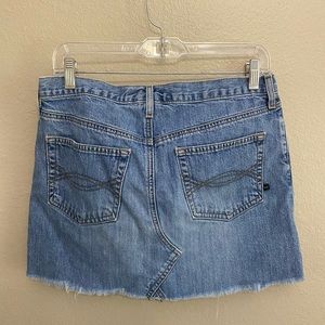 Y2K Abercrombie and Fitch Denim Mini Skirt - size 8